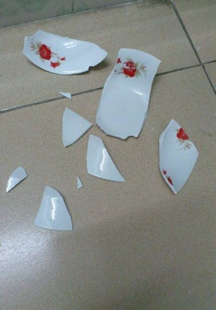 娶妻就如同一场赌局，买了一件588块的羊毛大衣，家里碗筷都被娘们给砸了！6433 作者:登封小傅 帖子ID:351406 